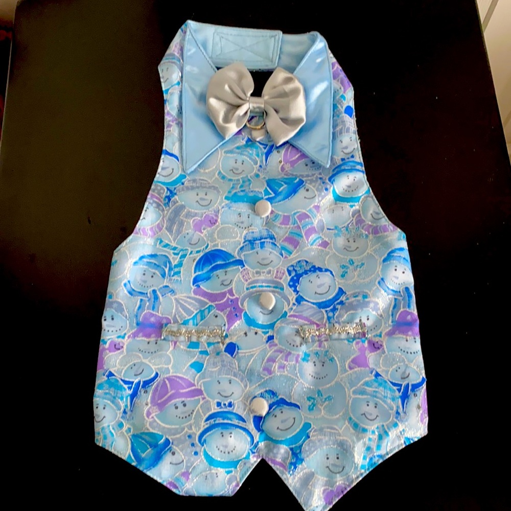 Snowman harness vest